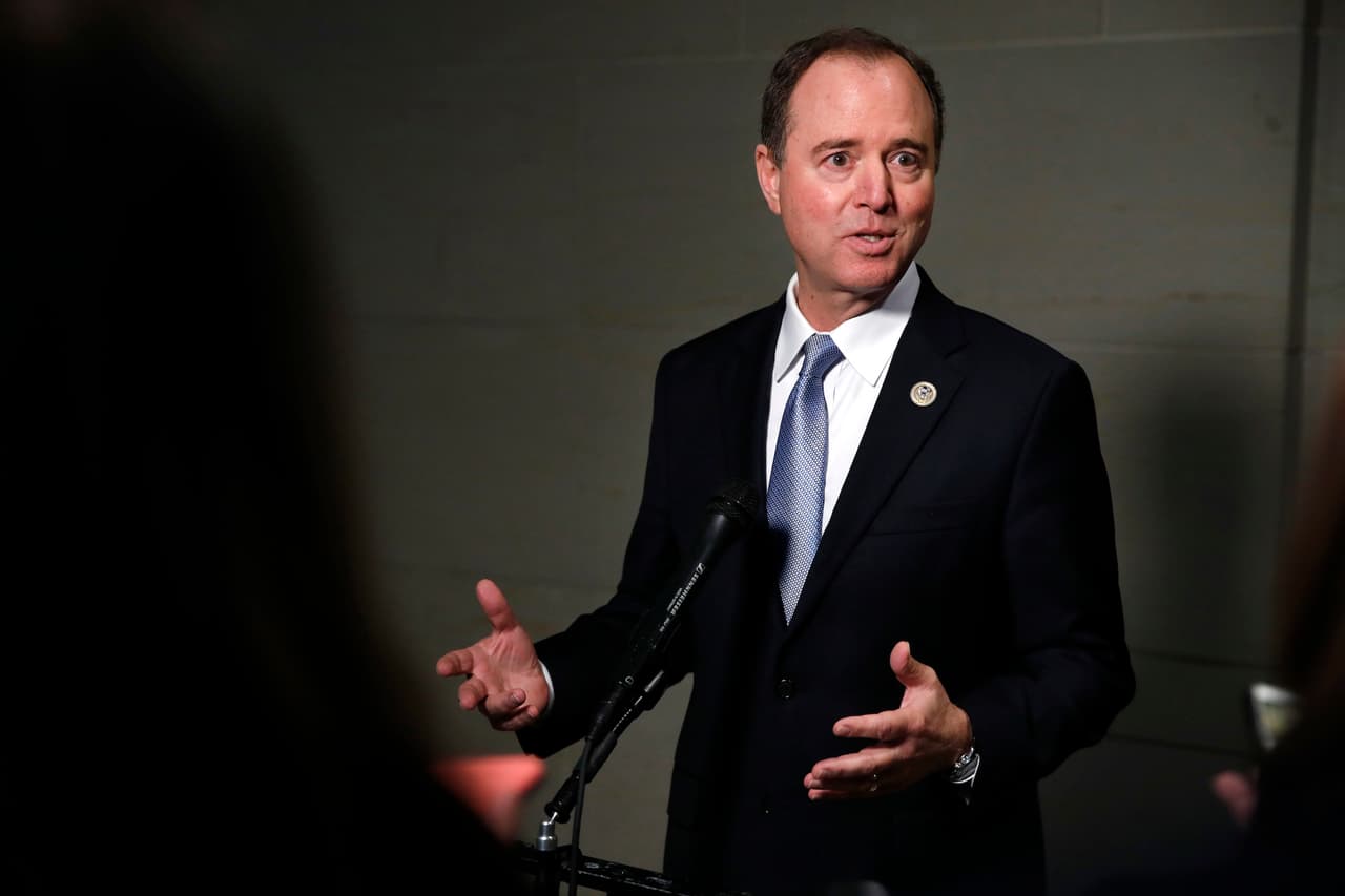 Congresista denuncia que el memorando sobre el FBI enviado a la Casa Blanca fue alterado