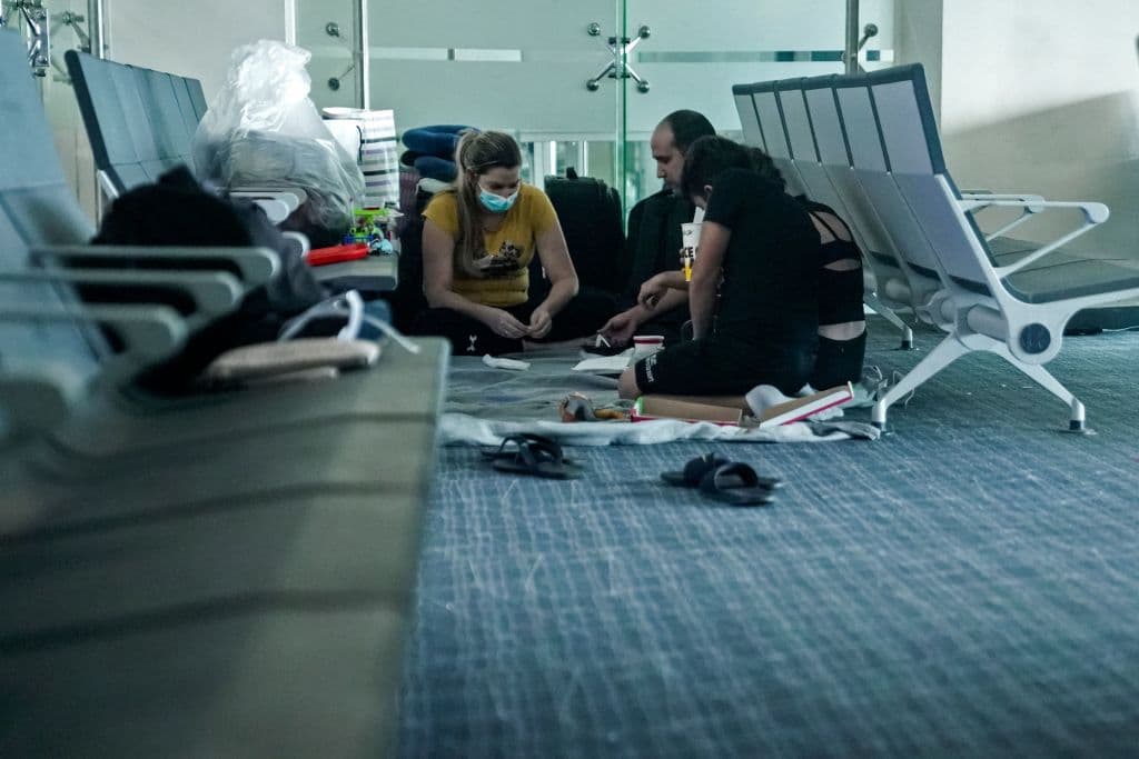 La familia ha permanecido durante 20 días en la zona de tránsito del aeropuerto de Panamá, donde han solicitado refugio, lo que el gobierno les negó.