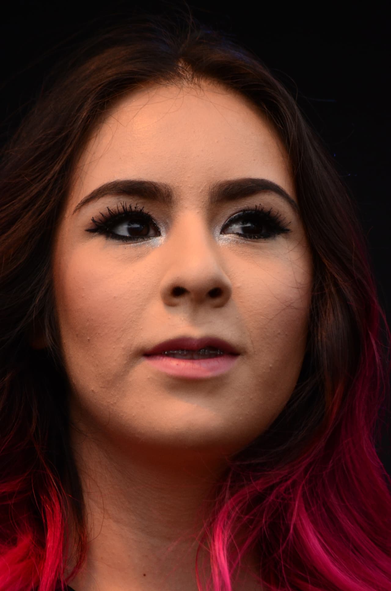 Con su talento y belleza prendieron la fiesta callejera del Latin GRAMMY