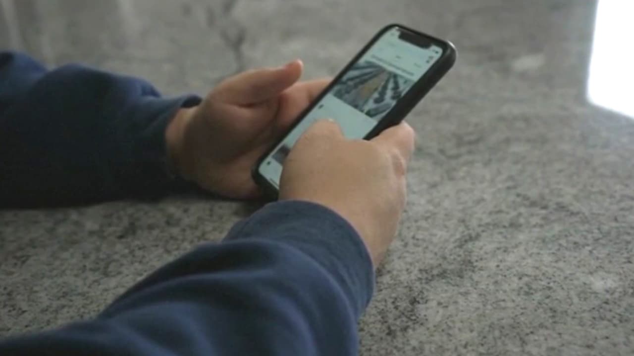 Felicidad en los jóvenes, ¿A qué se debe la poca convivencia directa con otras personas?