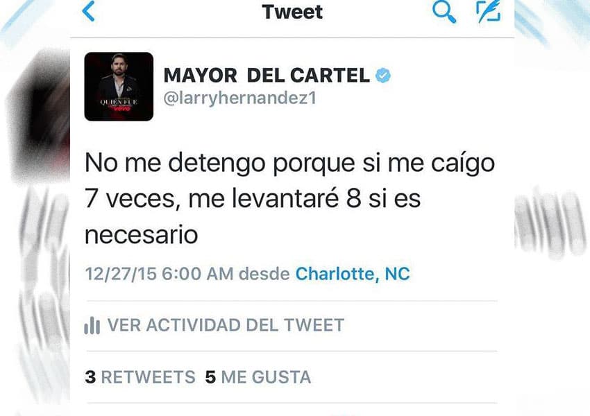 Entre tanto, el cantante disfruta y agradece por cada momento junto a su familia.