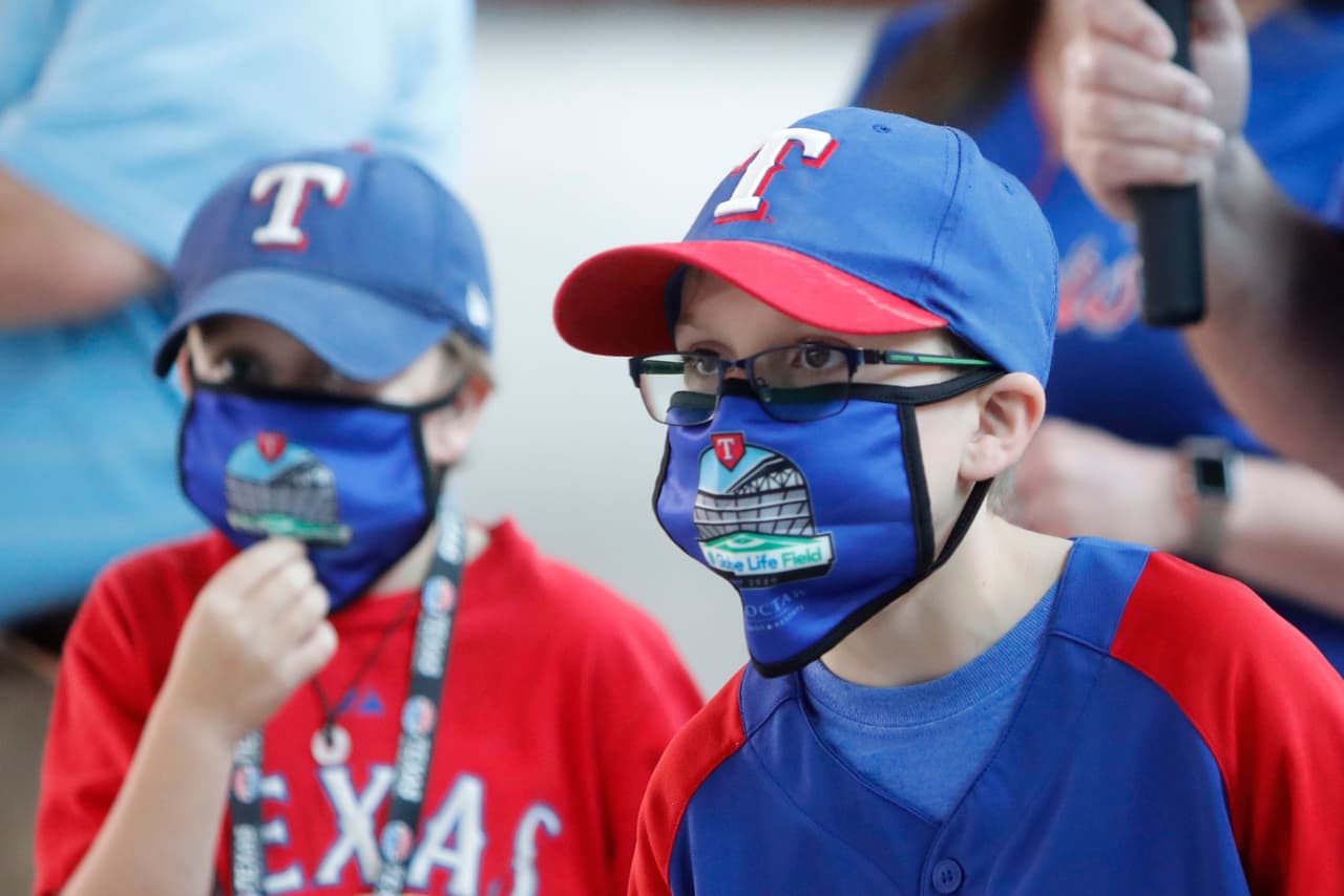 <b>Texas.</b> Relajación de las medidas de confinamiento: 1 de mayo, cuando había 1,778 pacientes de covid-19 hospitalizados. El 8 de junio tenía 1,935 hospitalizaciones. Tasa de pruebas positivas: 6.6% (aumento de 4.9% en las últimas dos semanas). 
<br>