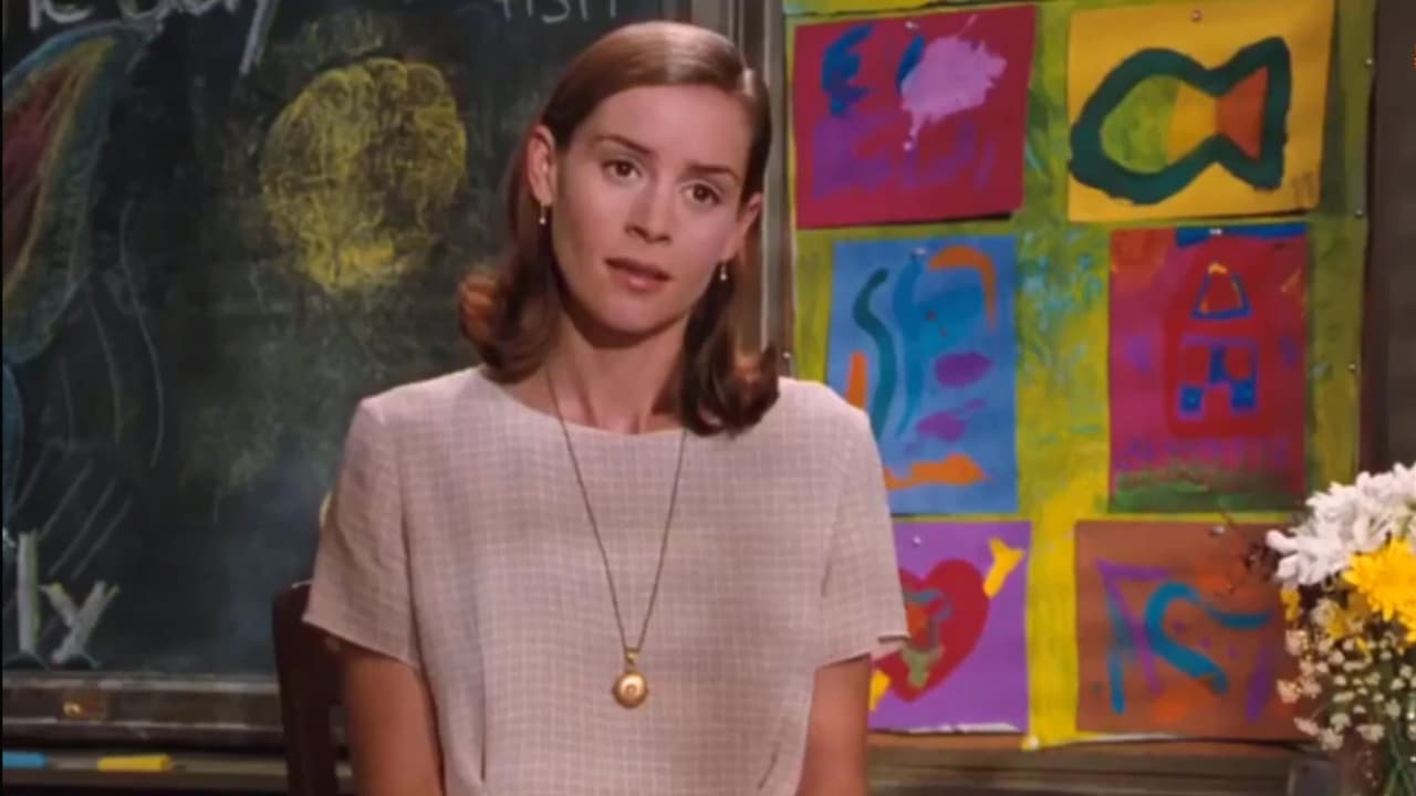 <b>Embeth Davidtz</b>
<br>Esta actriz es quien interpreta a Jenny Honey, la maestra tímida y callada, pero muy querida y cariñosa. Ella cuida de Matilda y es quien aprecia sus poderes y busca que desarrolle todo su potencial.