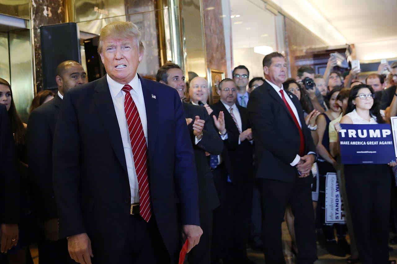 "Yo fui su primera Miss Universo, yo fui su conejito de indias en una empresa que él acaba de comprar", apuntó Machado.