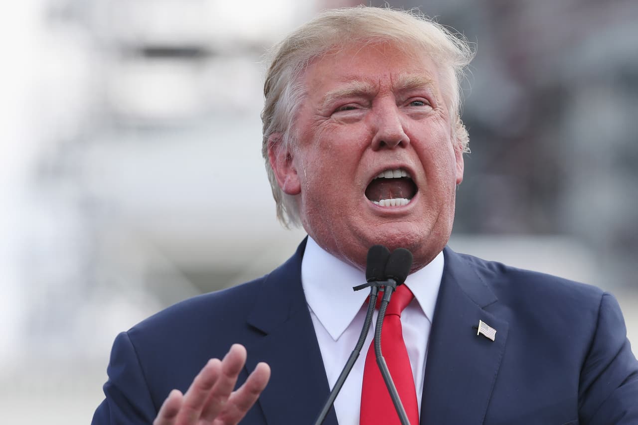 La actriz dijo que expondría la prepotencia, abuso de poder y racismo de Donald Trump que ella vivió en Miss Universo, cuando aún era menor de edad.