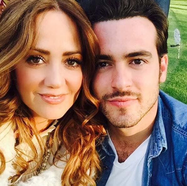 Pablo Lyle tiene un enorme carisma y está hecho todo un cuero. ¡Ambos se ven espectacular!