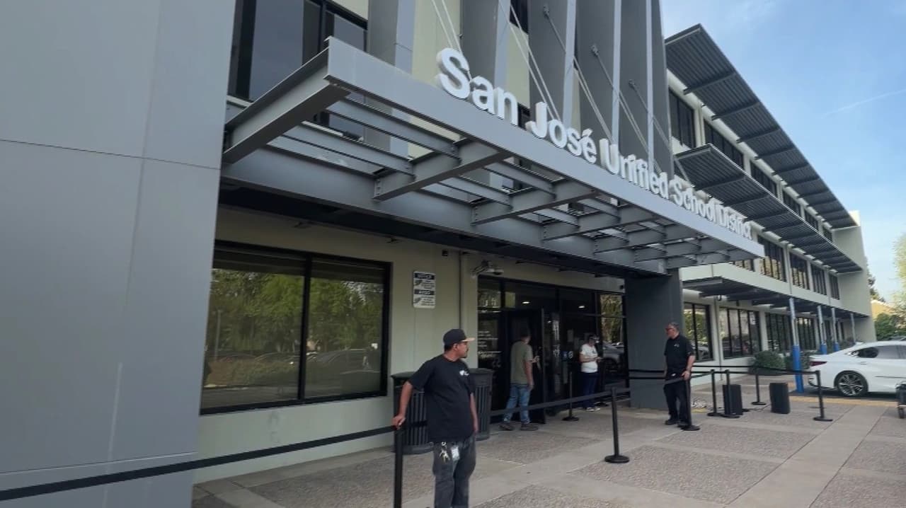 Distrito Escolar Unificado de San José aprueba cerrar cinco escuelas: Estas son las reacciones
