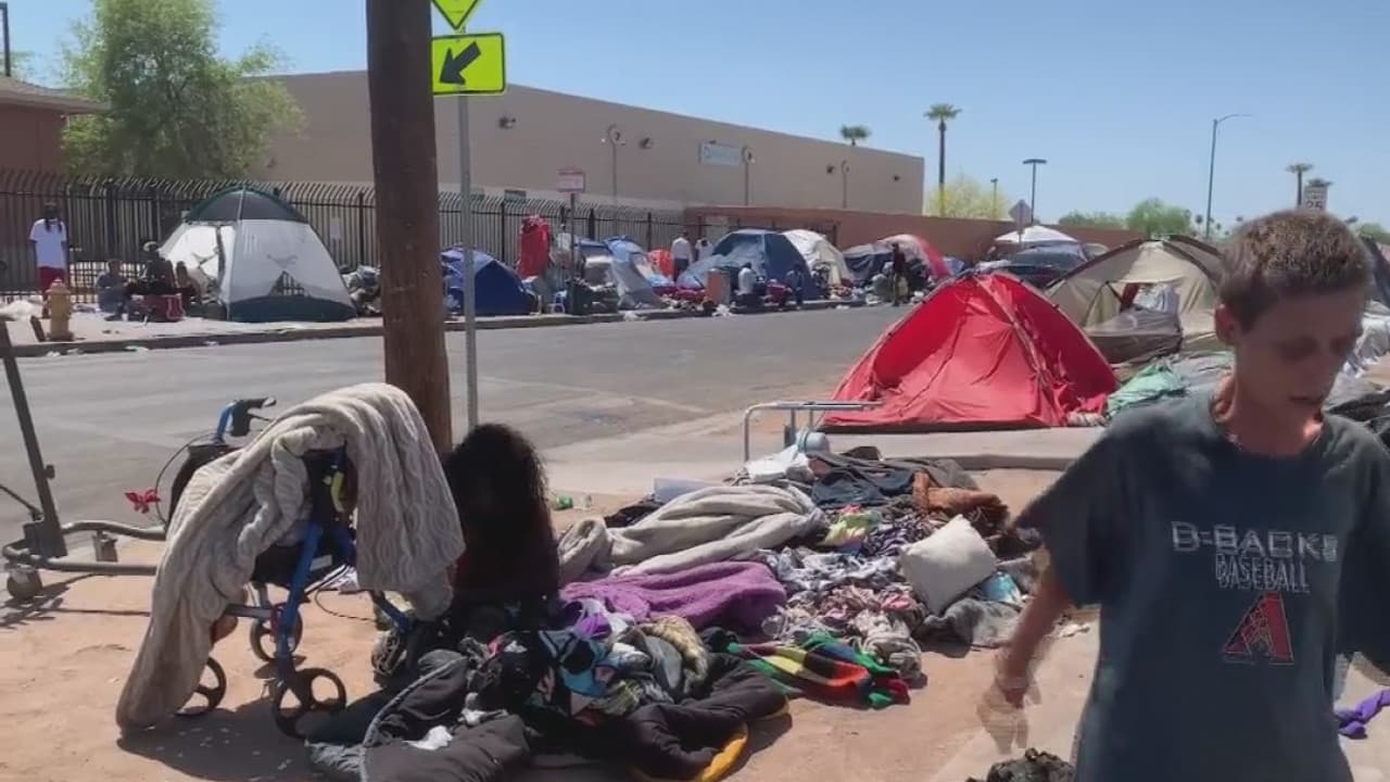 Buscan vacunar contra el covid-19 a personas indigentes en el condado de Maricopa