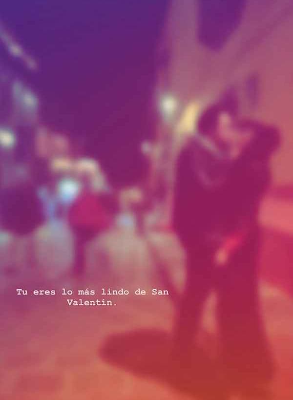 Fue hasta febrero del siguiente año que reapareció junto a él, aunque Rovzar no se alcanza a distinguir bien, con un mensaje de amor.