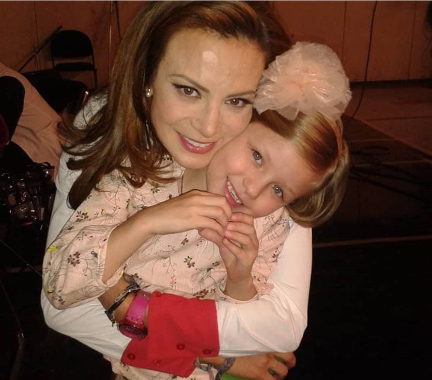 En ella comparte cómo es su día a día y lo grande que está después de que el público la conoció siendo una niña. 
<br>