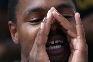 Activista del Black Lives Movement durante el discurso de lanzamiento de Martin O'Malley en Baltimore, Maryland, el 30 de mayo.