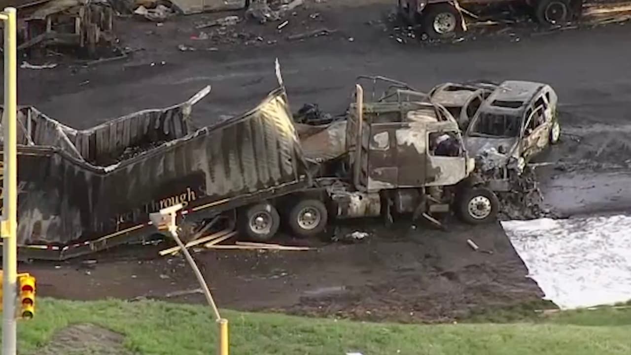 Más de 20 vehículos fueron impactados por el camión de carga de madera que conducía Rogel por la I-70 en Colorado en 2019.