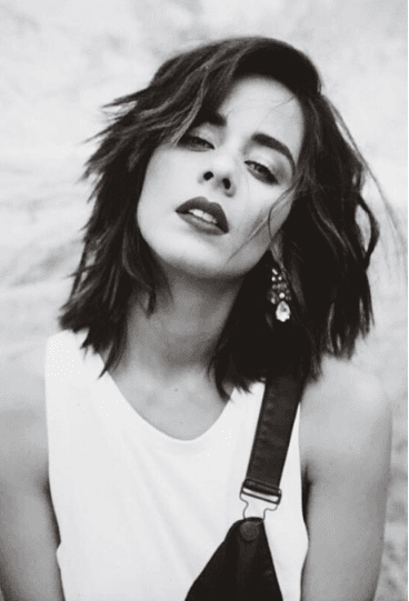 Esmeralda ha sabido ganarse el cariño del público, siempre es un placer verla en la pantalla pues roba miles de suspiros.