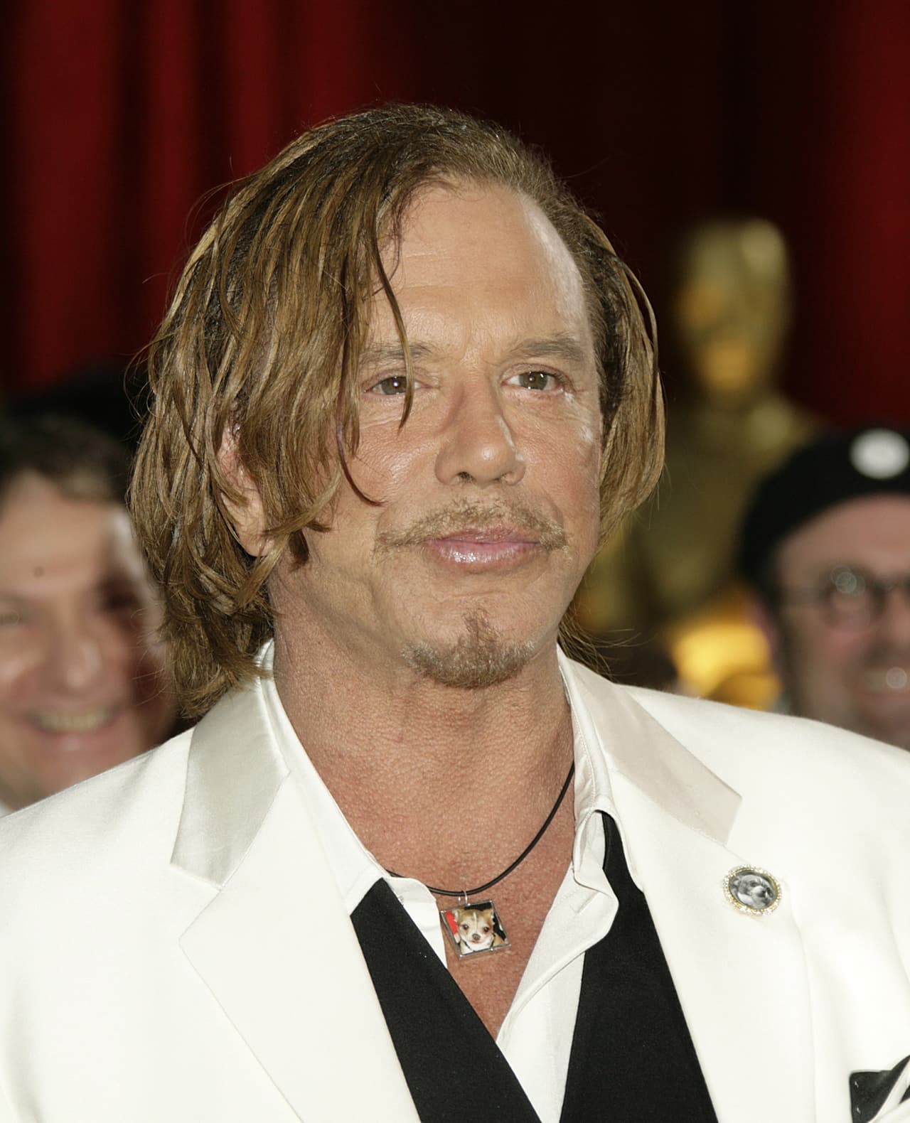 De esta manera, decidió hacer una pausa en su carrera en el séptimo arte y concentrarse en el box.