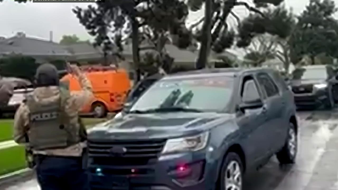 Detienen a padre de familia al salir de su casa para ir a trabajar en California; creen que alguien los denunció