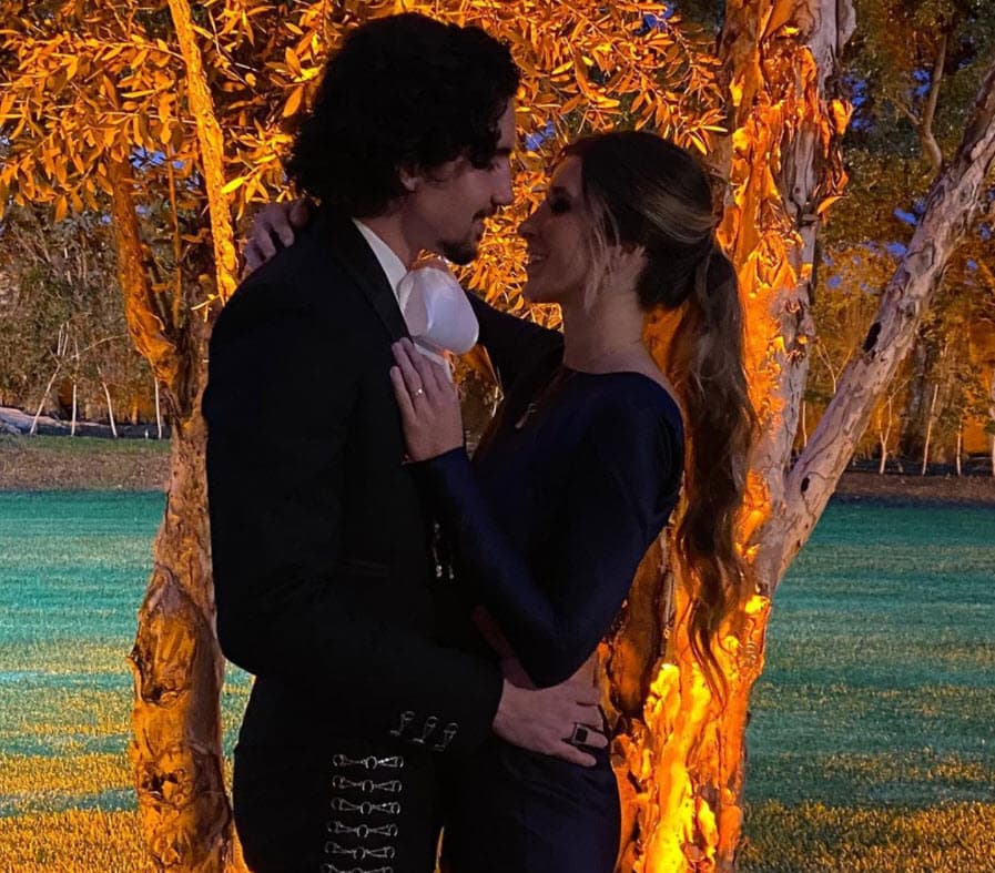 En esa ocasión no quiso ahondar y dijo que, de ser así, él mismo lo informaría, según declaraciones presentadas en
<b><a href="https://www.youtube.com/watch?v=bZTHtiy9CjM&app=desktop" target="_blank"> 'Ventaneando'</a></b>.
<br>