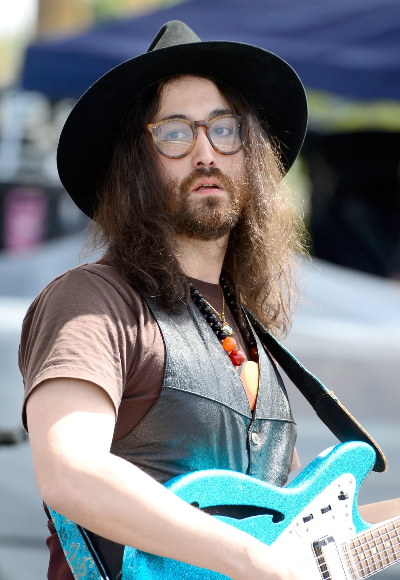 Para su hijo, Sean Lennon, él está en el lugar número uno de su corazón: saber que su padre fue uno de los mejores músicos de todos los tiempos le provoca gran felicidad.
