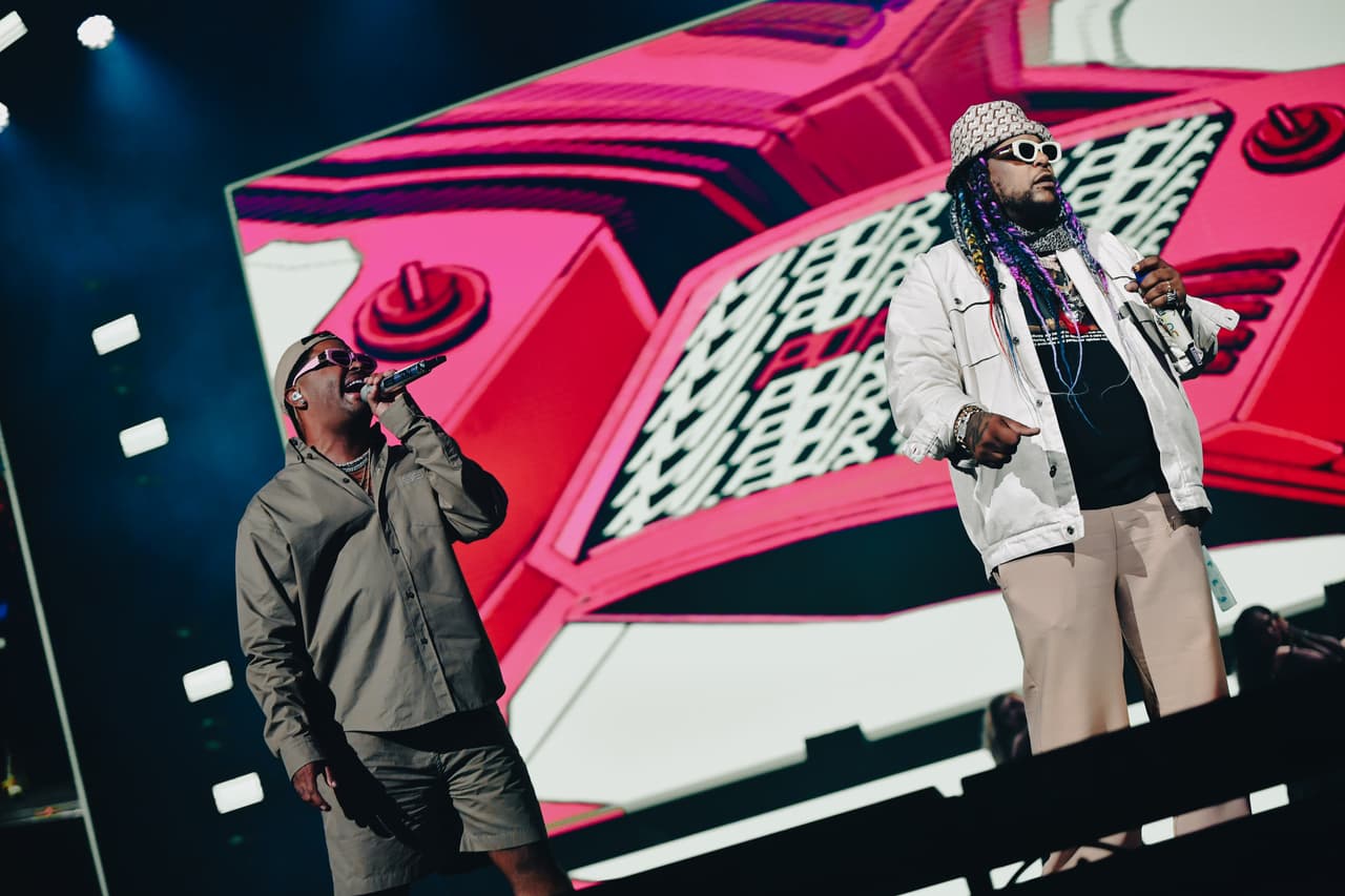 Zion & Lennox llegaron al Uforia Mix Live con 'Berlín', su más reciente canción junto a María Becerra para romperla en el escenario.