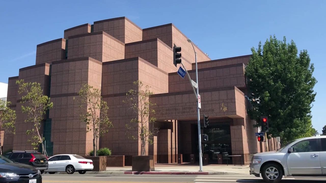 El Museo de Tolerancia de Los Ángeles abrirá sus puertas gratuitamente a todos estudiantes de secundaria o preparatoria de LA Unified.