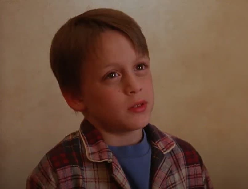 <b>Hermano de la novia</b>
<br>En ‘El padre de la novia’ de 1991 Kieran Culkin era Matty Banks, el pequeño hermano de la novia que se mostraba al pendiente de los preparativos relacionados con el encuentro matrimonial.