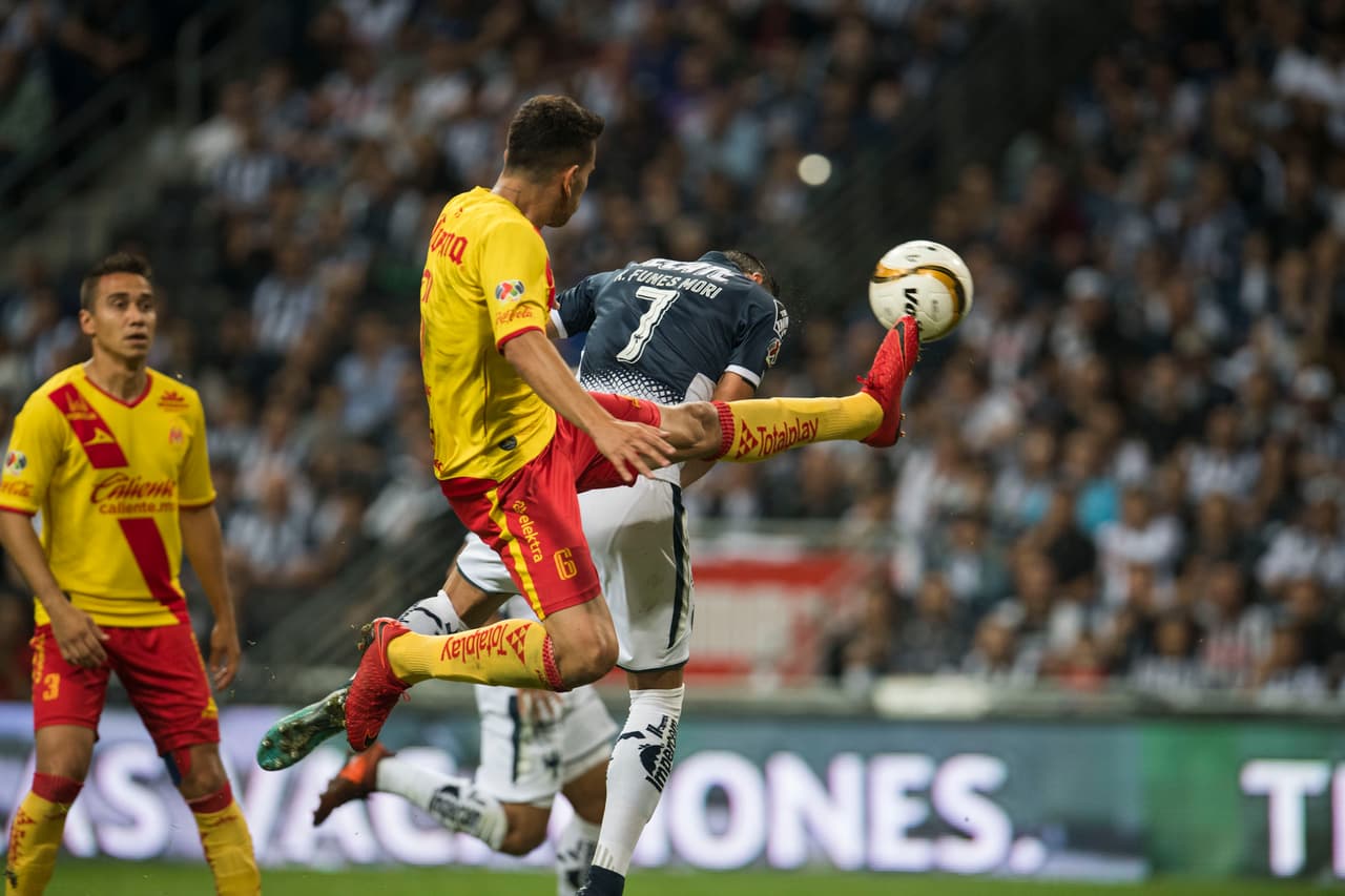 Monterrey no dio opción para sorpresas y desde el arranque del juego se volcaron al ataque. Las dos semifinales se definieron por goleada en el Apertura 2017.