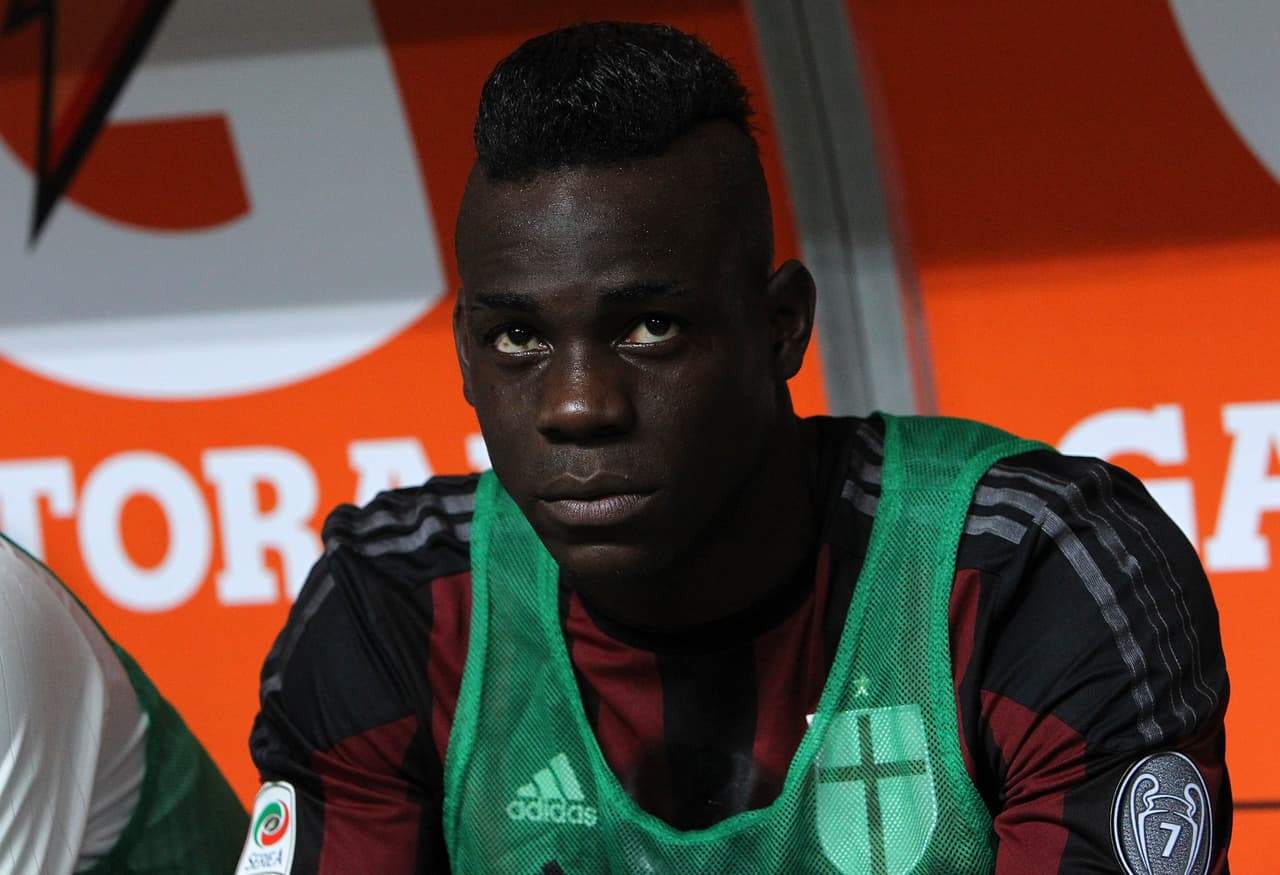 En su último paso por Milán, Balotelli no tuvo mayor éxito y el delantero se mostró muy lejos del nivel que lo llevó a ser considerado uno de los mejores del mundo y seleccionado de Italia.