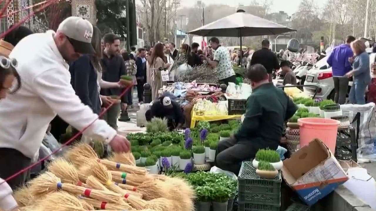 ¿Cómo se vive en Irán? entre el cese al fuego, inflación al 60% y sin poder ocupar tarjetas bancarias