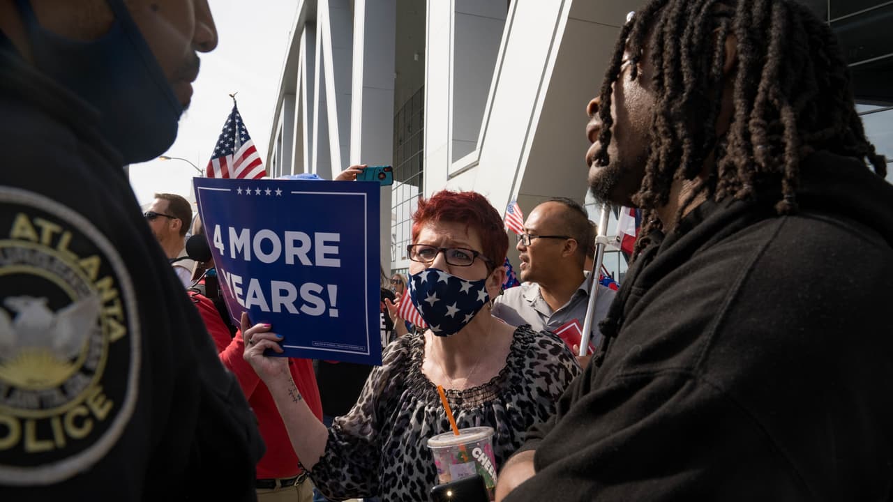 El Centro Carter llama a la calma mientras se esperan los resultados definitivos