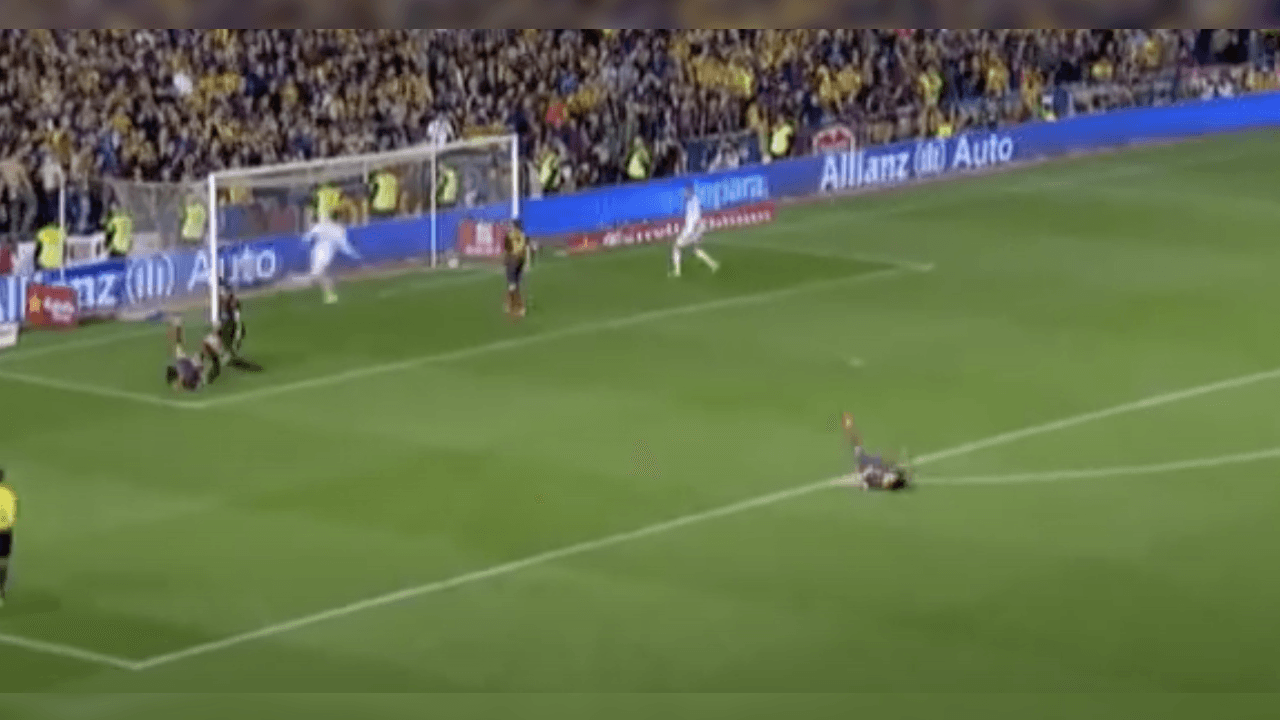 <b>Bale silenció Mestalla</b>
<br>- En la tribuna existian aficiones divididas.
<br>- Tras ser un terreno neutral, ambos reaccionaron ante la obra de arte del galés.