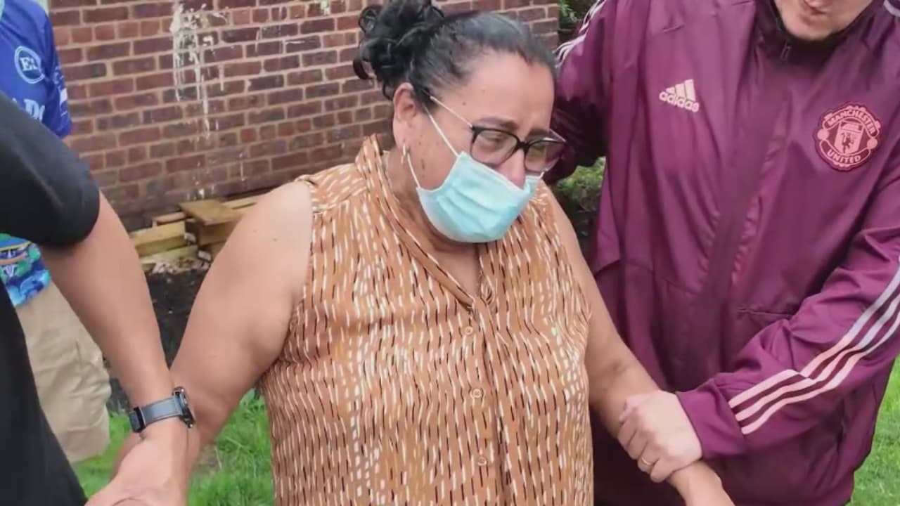 "Estoy destrozada": madre denuncia la muerte de su hijo en centro de detención de inmigrantes en Newark