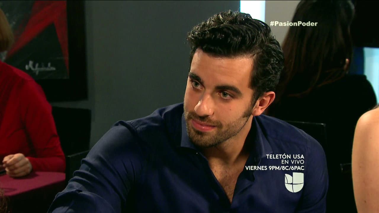 David está muy feliz de tener una familia unida.