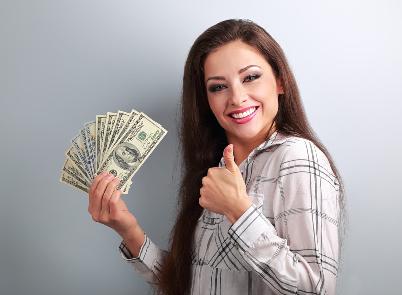 <b>Virgo</b>
<br>Aprovecha este tránsito para aumentar tus ingresos porque el éxito económico está presente en este ciclo de negocios y prosperidad. En cuestiones sentimentales estarás entrando en algo serio, compromisos que parecían inestables y ahora se formalizan.