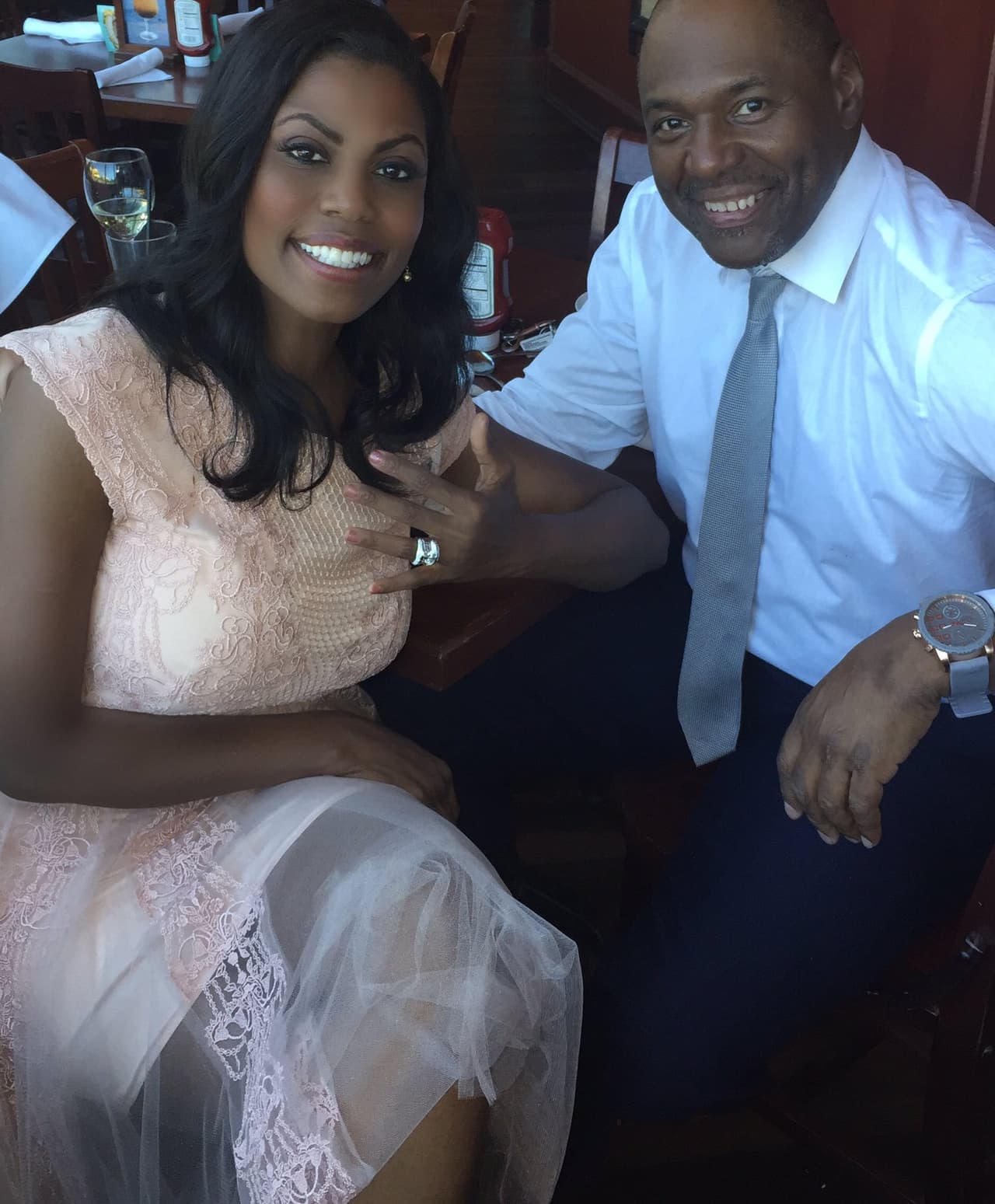 Omarosa se comprometió el 28 de julio de 2016 con John Allen Newman.