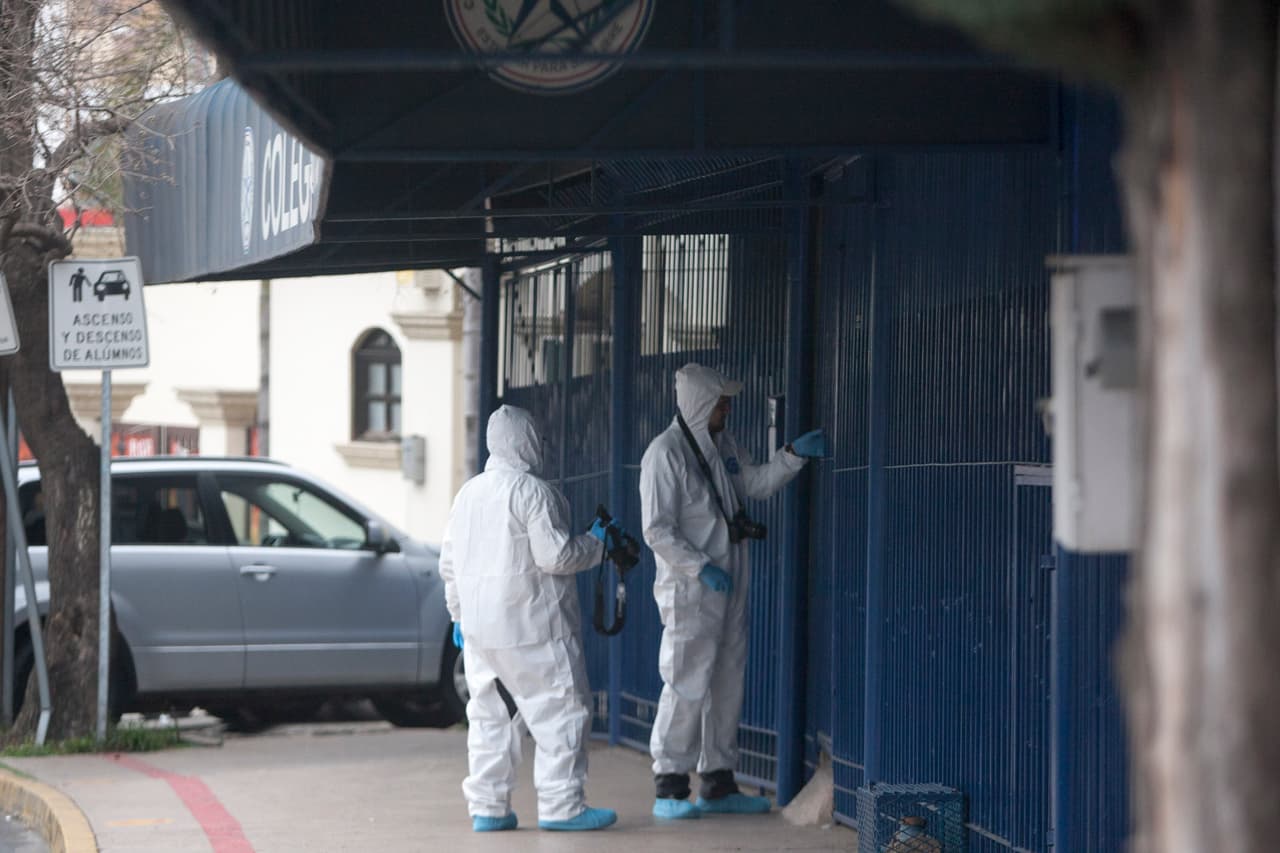 Tres de las personas heridas se reportan graves, pues recibieron el impacto de bala en la cabeza.