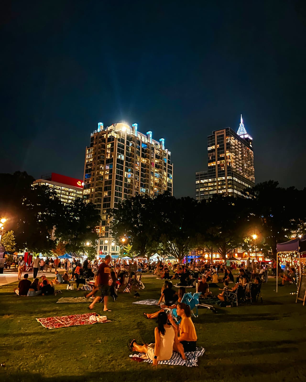 Conoce más eventos e información local, 
<a href="https://www.univision.com/local/north-carolina-wuvc/localisimo"><b>aquí</b></a>.