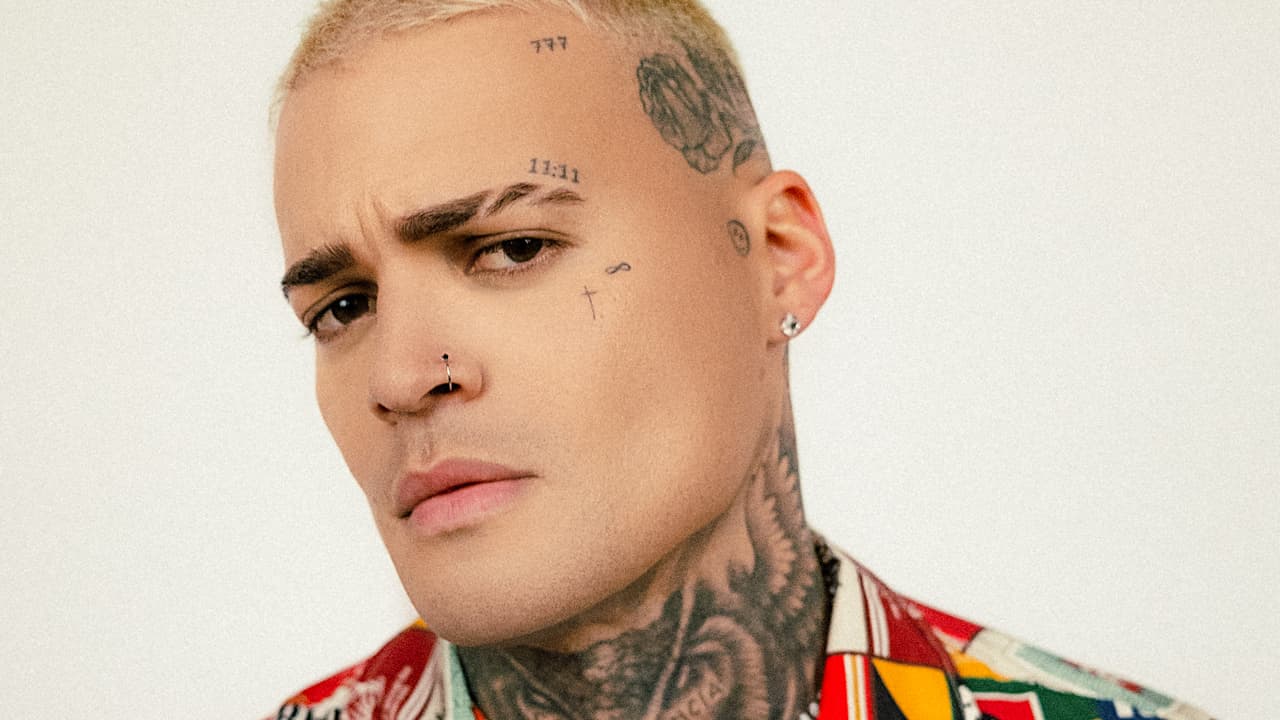 iZaak cantará en Premios Juventud 2024