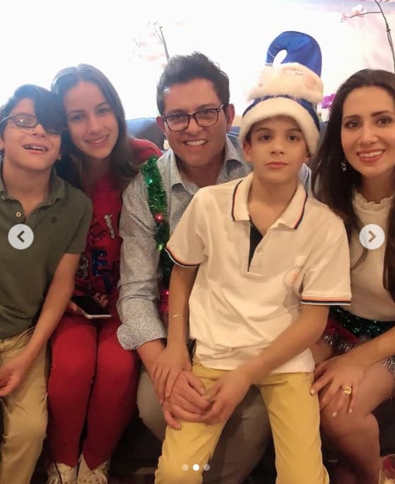 Además de Bárbara, Ernesto Laguardia también es papá de Emiliano (10) y Santiago (12).