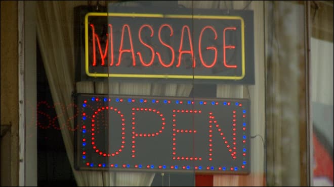 Presentarán en Chicago nueva ordenanza contra centros de masaje que utilicen sus negocios para la prostitución y la trata de personas
