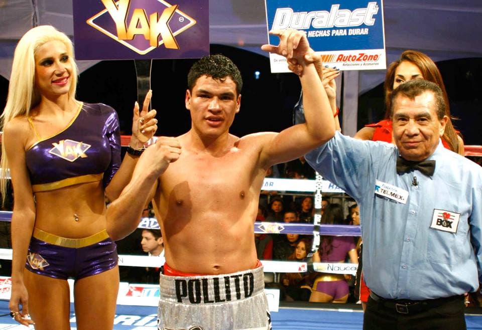 Julio 'Pollito' Ceja noqueó a Hugo 'Cuatito' Ruíz y se convirtió en campeón mundial