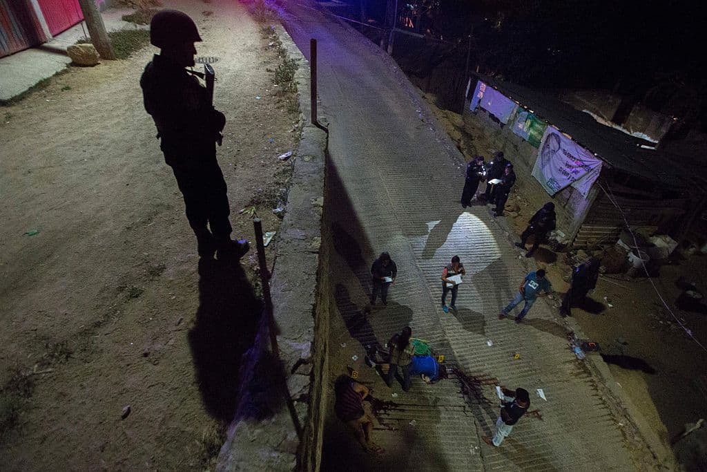 <h2 class="cms-H2-H2">10. ACAPULCO, México.</h2>
<br>
<br>En el estado de Guerrero, Acapulco registra una tasa de 65.5 homicidios por cada 100,000 habitantes. El boletín de la organización destaca que este año figuran entre las 50 ciudades más violentas las colombianas Cartagena (área metropolitana) y Santa Marta (área metropolitana), la estadounidense Cleveland y la mexicana San Luis Potosí.