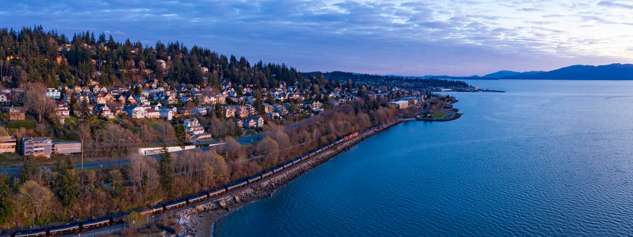 <b>Puesto 8. Bellingham, Washington</b>
<br>
<br>Aumento de los asesinatos en 5 años: 290.0%.
<br>
<br>Asesinatos en 2014: 1.0 por cada 100,000 habitantes.
<br>
<br>Asesinatos en 2019: 3.9 por cada 100,000 habitantes.
<br>
<br>Variación en los delitos violentos en 5 años: 8.5%.
<br>