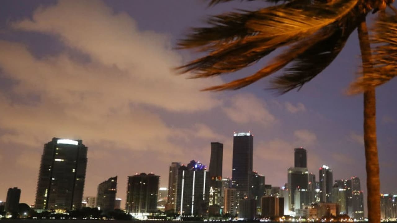 Calor, lluvia y mucho frío: lo que le espera a Miami entre hoy y mañana 