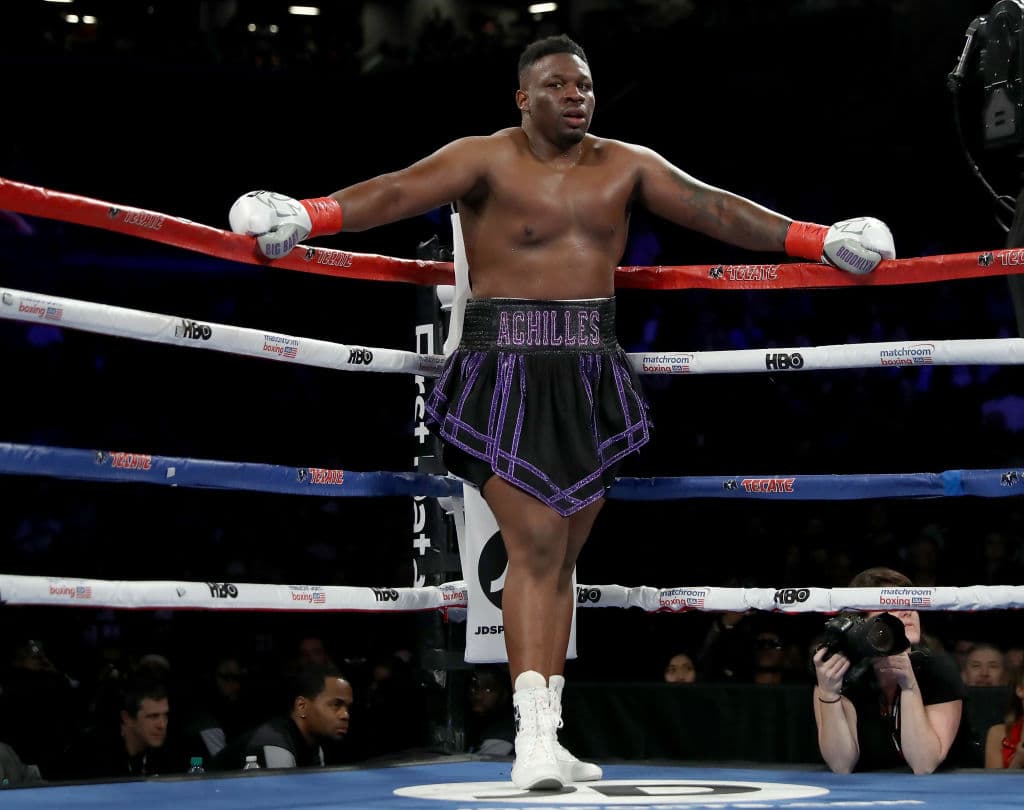 7) 
<b>Jarrell Miller (21-0-1)</b>. El 'Big Baby' Superó por decisión unánime a Johann Duhaupas en abril. Se medirá a Tomasz Adamek el próximo 6 de octubre.