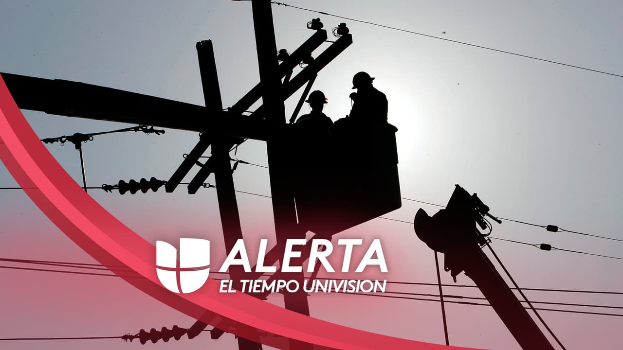 Huracán Nicole: unos 300 técnicos, listos ante cualquier falla en el servicio eléctrico en el condado Polk