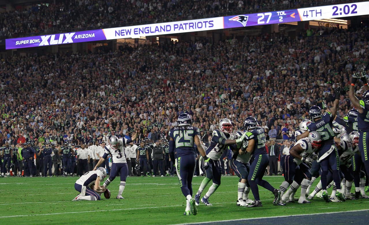 La NFL movió el punto extra a la yarda 15 para temporada 2015, la conversión de la yarda 2