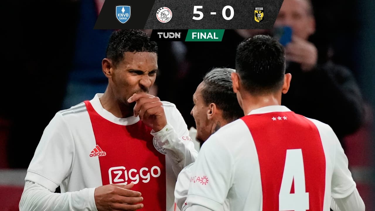 Edson Álvarez y Ajax avanzan en la Copa de Holanda con goleada