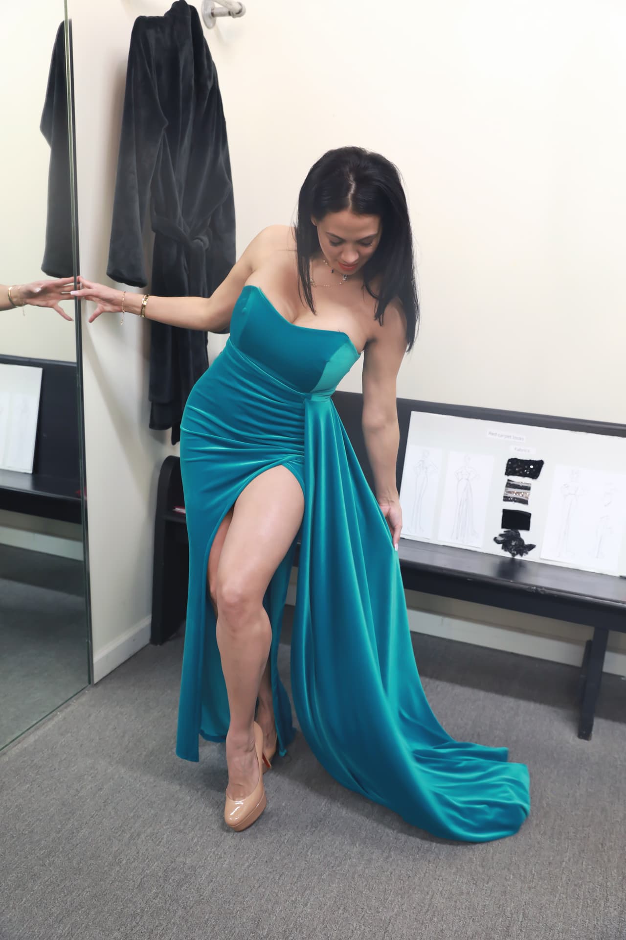 Y le mostraron vestidos que la hacían sentir muy sexy.