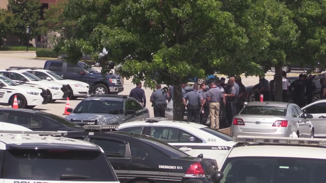 Amenaza de bomba desata masivo operativo en Mall of Georgia