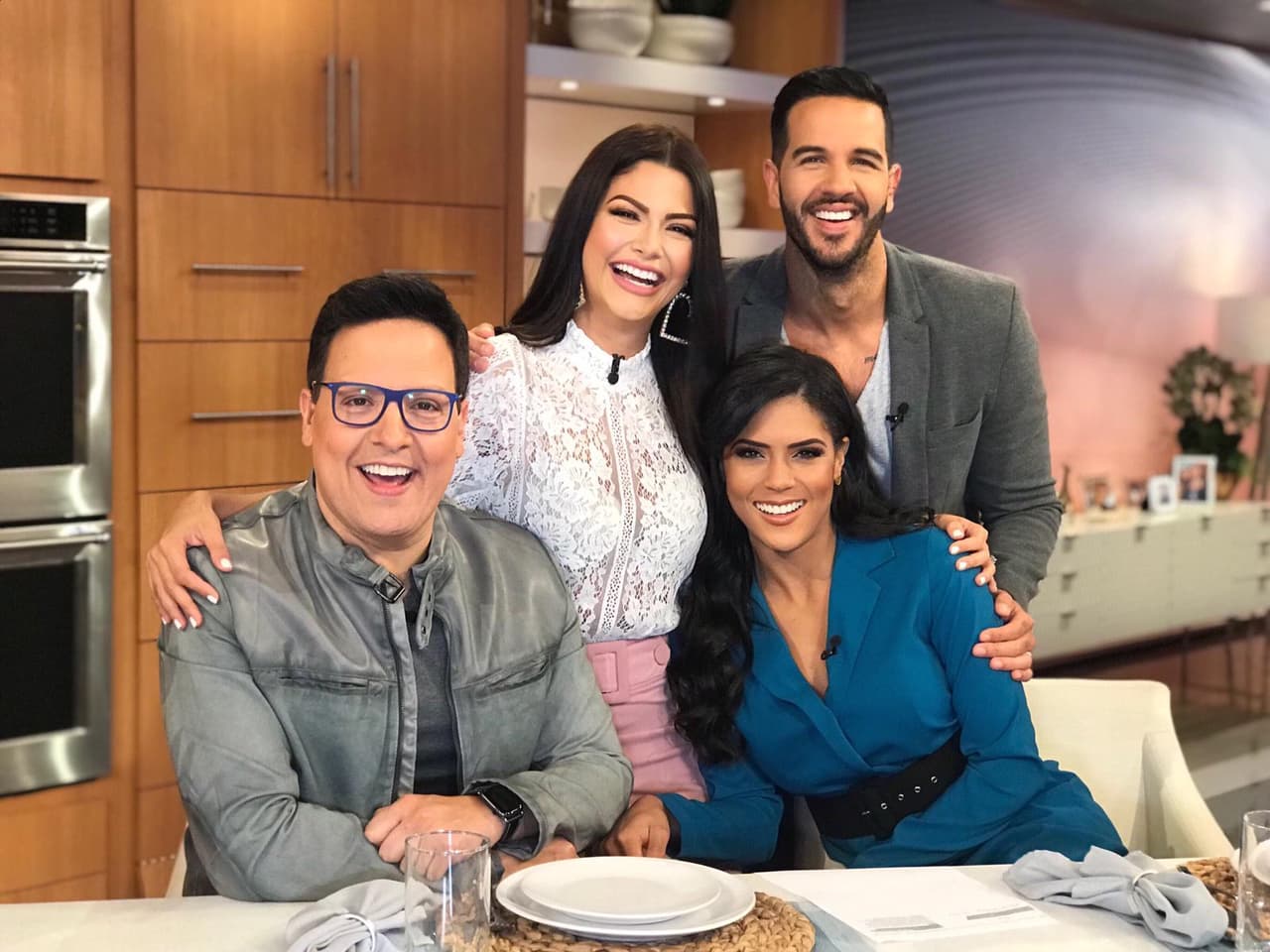 Este viernes 26 de julio, Despierta América tuvo una mañana muy especial en la que se celebró el cumpleaños 32 de Ana Patricia, y se hizo un pequeño homenaje a la trayectoria de 8 años de la conductora mexicana en el show.