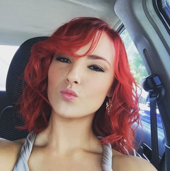 Y vaya que lo logró, dejó a trás a la niña para lucir más adulta.